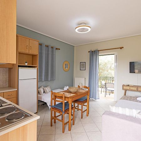Studios Niki B Lefkada City Exterior photo