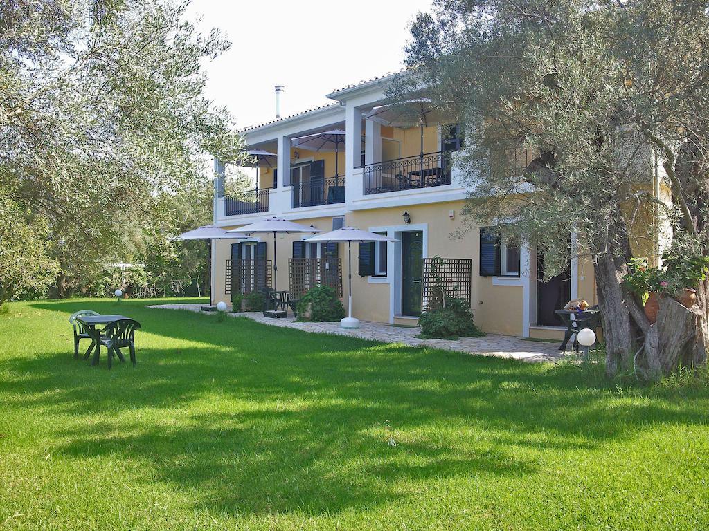 Studios Niki B Lefkada City Room photo