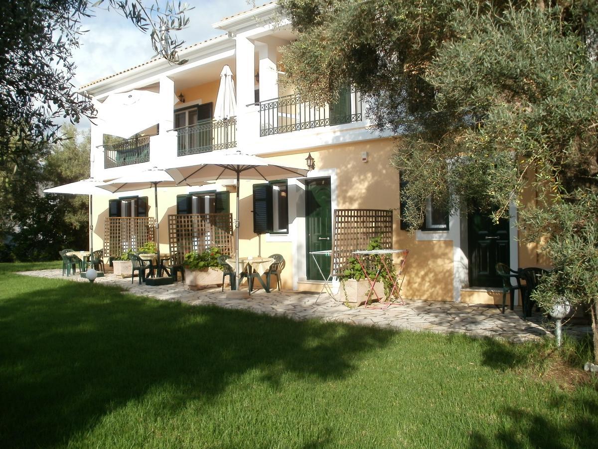 Studios Niki B Lefkada City Exterior photo